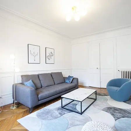 Luxury Flat Near Trocadero Paris