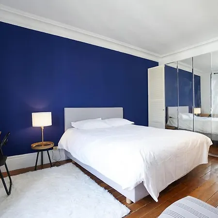 Luxury Flat Near Trocadero *